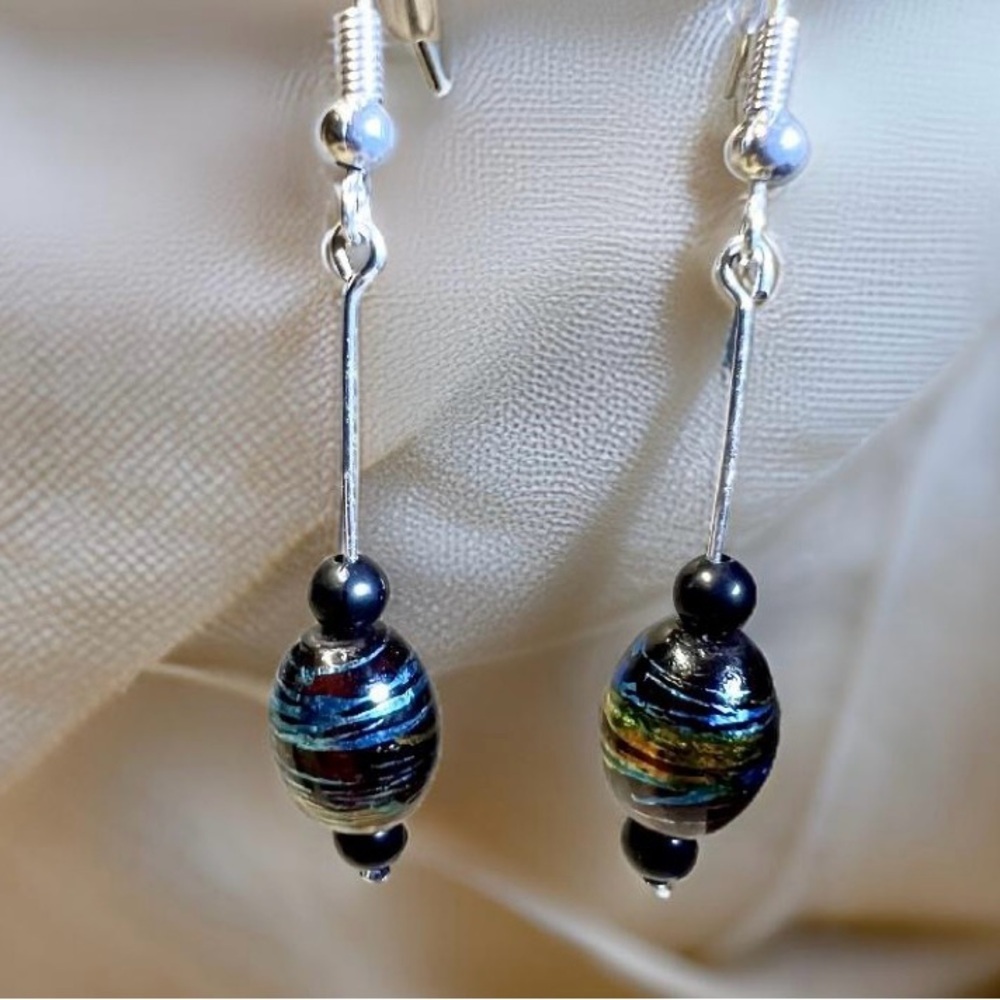 Assorted Lot of 5 Pairs Handmade Iridescent Bead Dangle Hook Earrings - Picture 2 of 11
